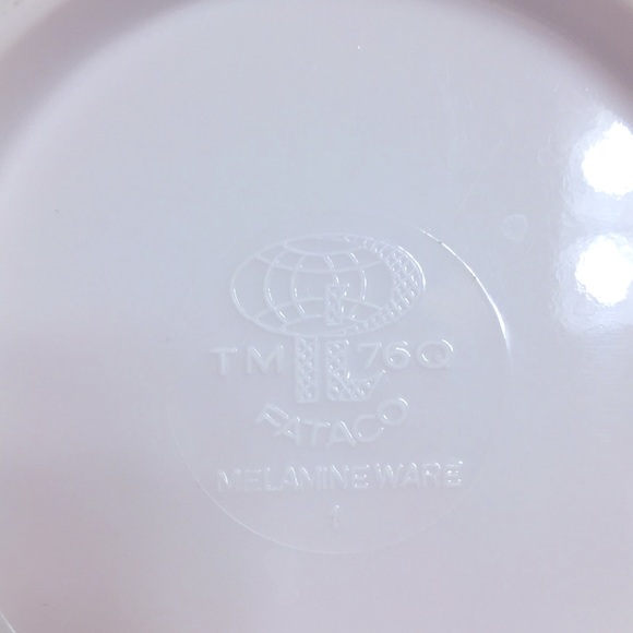 Vintage Melamine Ware Dinner Set - Picture 6 of 8